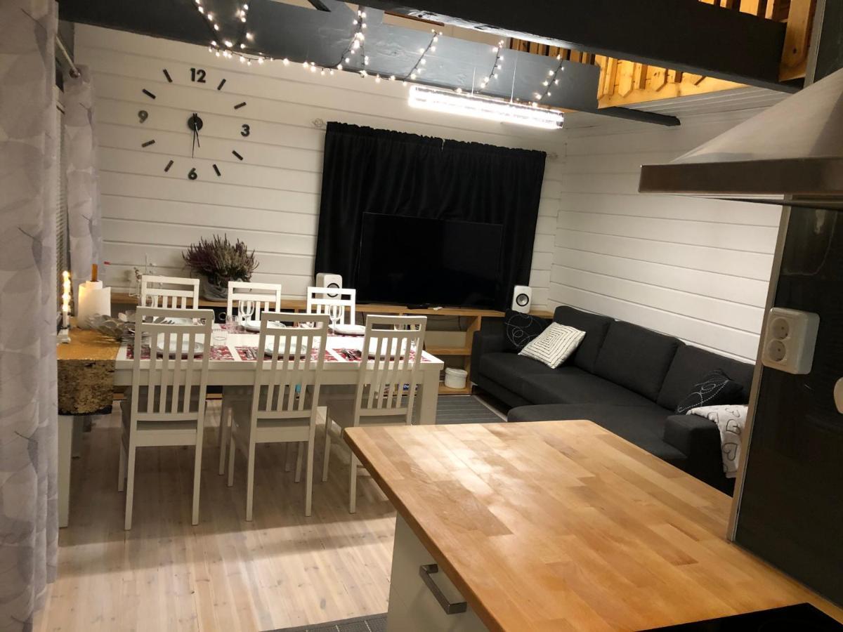 Syöte Huuhkamajat Cottage Exteriör bild